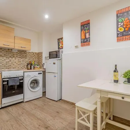 Captain's In Soho Apartment Budapest